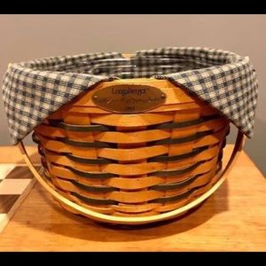 Longaberger Homestead Apple Basket